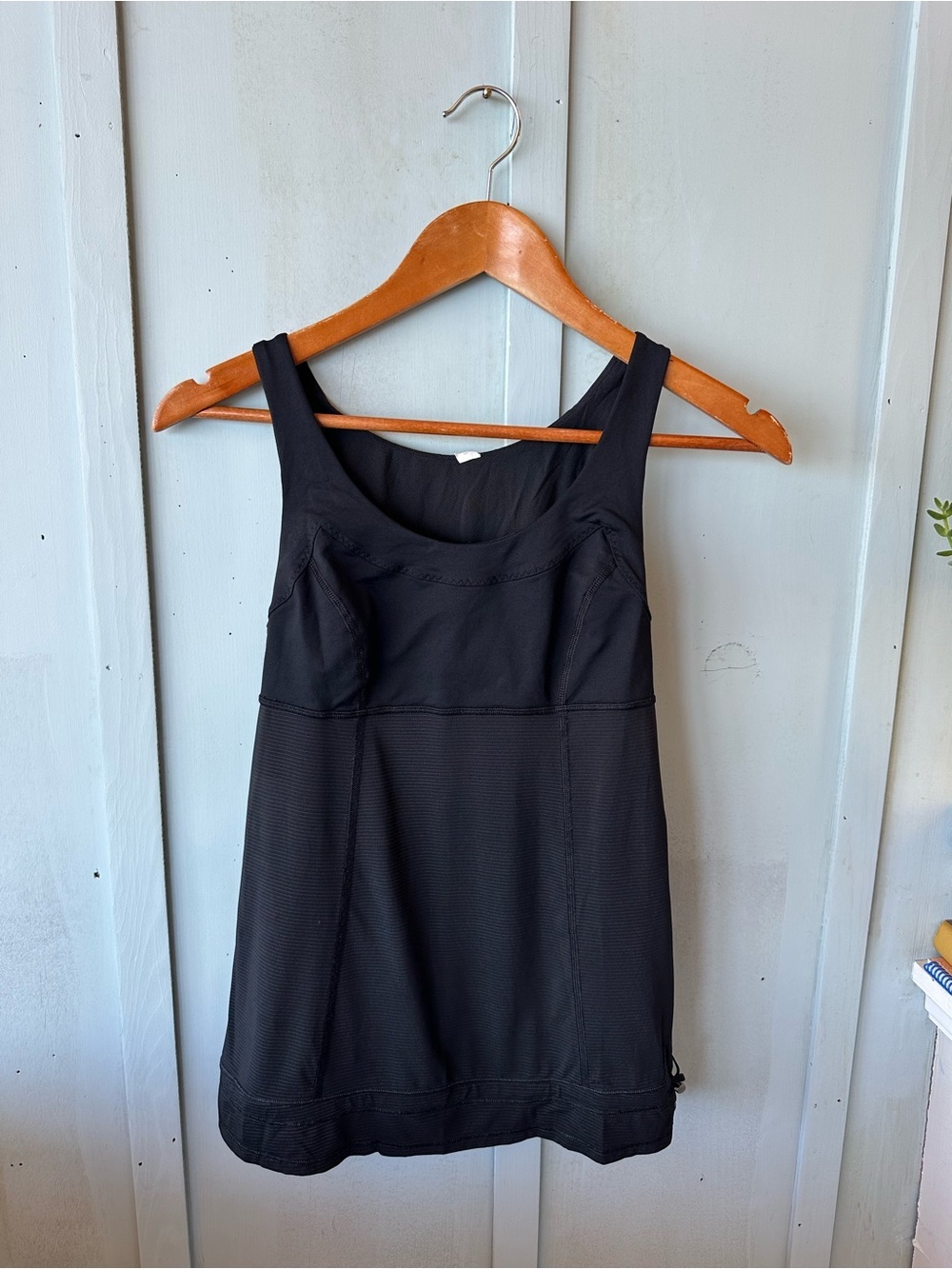 lululemon athletica Black Scoop Neck Tank Top - Picture 7 of 11